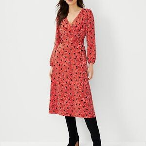 NWT Ann Taylor Heart Satin Wrap Dress Size 6